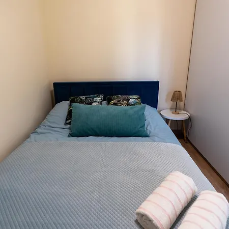 Rajska7712 Apartman *